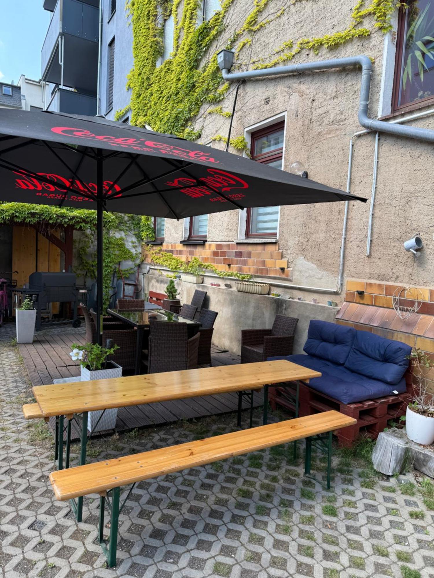 Schoene Wohnung In Bestlage Inclusive Parkplatz Leipzig Exterior photo